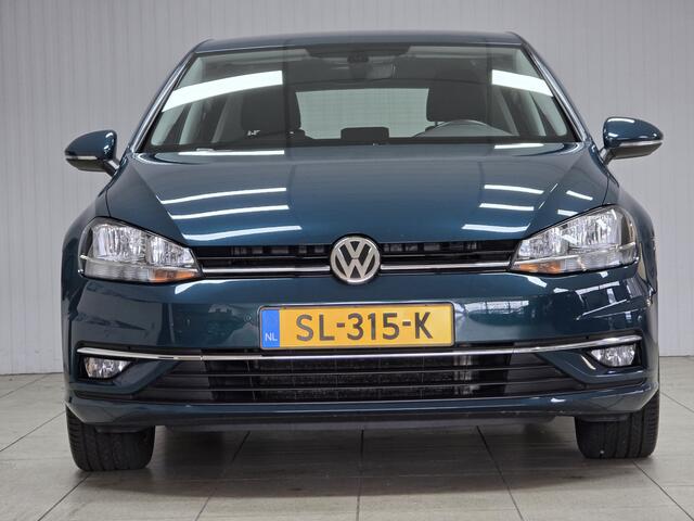 Volkswagen GOLF 1.0 TSI Highline/ Facelift!/ Trekhaak/ Automaat!/ Virtual Cockpit/ Navi/ Apple + Android/ DAB+/ Adaptive Cruise/ Bluetooth/ Armsteun/ Multi. LEDER. Stuur/ Mistl./ PDC V+A.