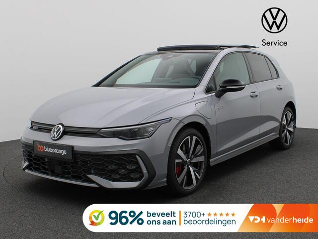 Volkswagen GOLF 1.5 eHybrid GTE 272PK DSG Trekhaak wegklapbaar, Head-up Display, Panoramadak, Area View, 18" Catania LMV, Adaptive Cruise Control, Black Style, Winterpakket, Navigatie