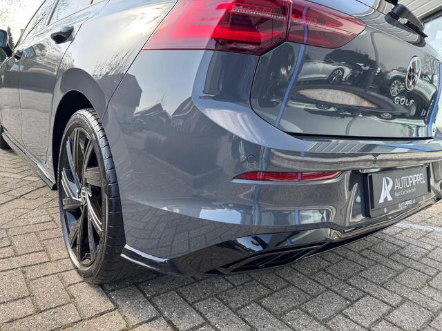 Volkswagen GOLF 1.5 eTSI R-Line | DSG | Schuifdak | IO/Light | Black style | Harman Kardon