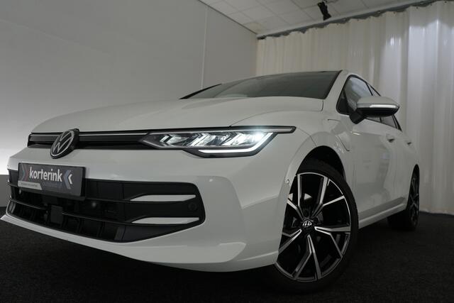 Volkswagen GOLF 1.5 eHybrid Life Edition