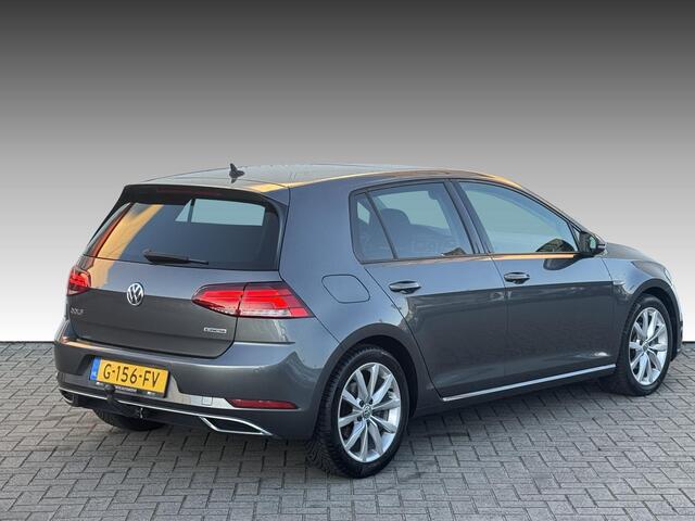 Volkswagen GOLF 1.5 TSI Highline NL-AUTO | DEALER ONDERHOUDEN | PANODAK | TREKHAAK