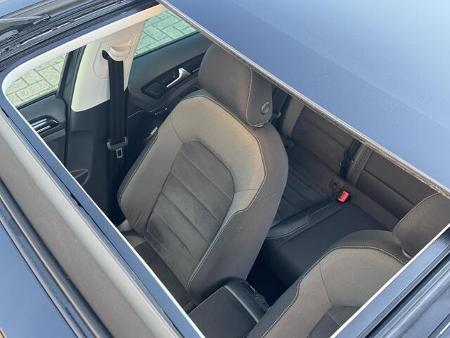 Volkswagen GOLF 1.5 TSI Highline NL-AUTO | DEALER ONDERHOUDEN | PANODAK | TREKHAAK