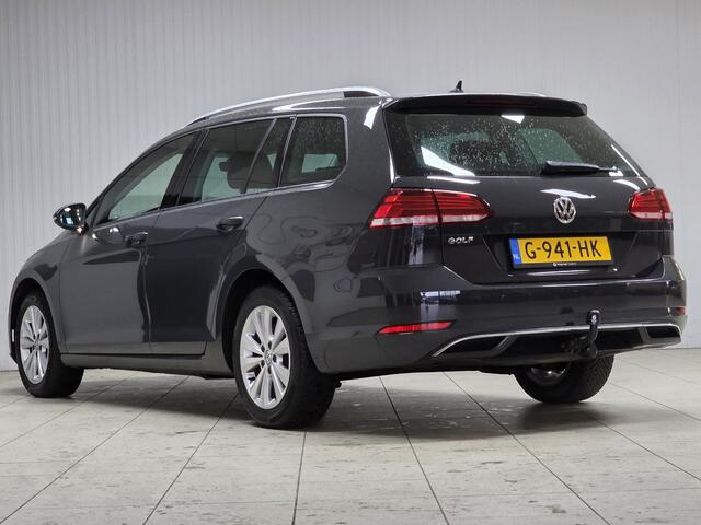 Volkswagen GOLF Variant 1.0 TSI Comfortline Business/ Trekhaak/ Camera/ 16'' LMV/ Apple + Android/ DAB+/ Navi/ Massage-Stoel/ Adaptive Cruise/ PDC V+A/ Stoelverw./ DAB+/ Navi/ Bluetooth/ Multi. LEDER. Stuur/ Mistl./ Dakrails.