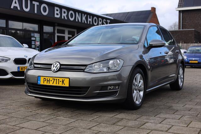 Volkswagen GOLF 1.0 TSI COMFORTLINE | NAVI | CARPLAY | CLIMA