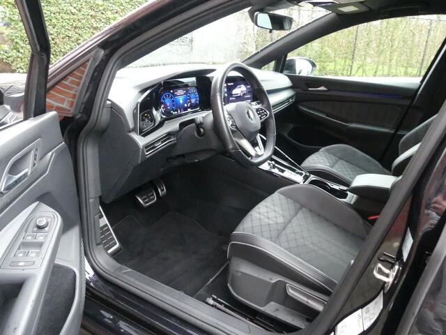 Volkswagen GOLF 2.0 TSI 4MOTION R-Line