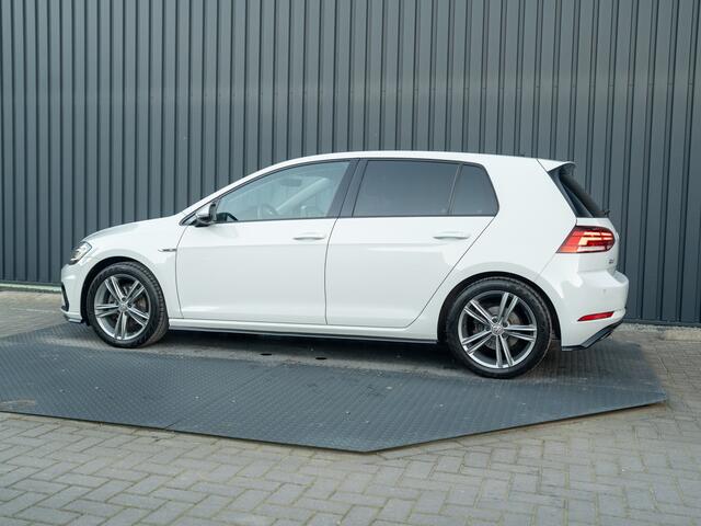 Volkswagen GOLF 1.4 TSI Highline Business R | R-Line | LED koplampen | Stoelverw. | Prijs Rijklaar!!