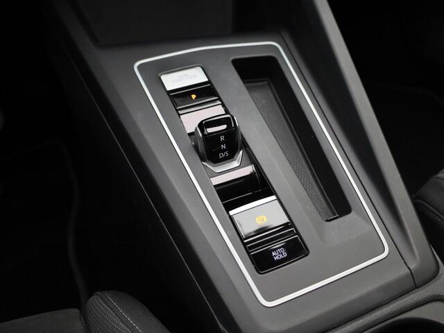 Volkswagen GOLF 1.5eTSI/150PK Style DSG · Panoramadak · Camera · Apple/Android Car Play