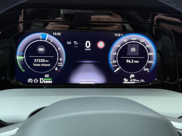 Volkswagen GOLF 1.5 eHybrid Life Edition | 204 PK | Automaat | SoH 98% | Multifunctioneel stuurwiel | Panoramadak | Stoelverwarming |