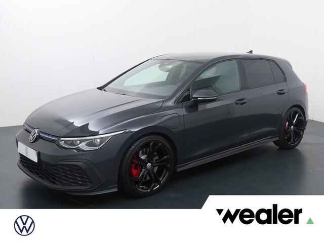 Volkswagen GOLF 1.4 eHybrid GTE | 245 PK | SoH 94% | Climate control | LED verlichting | Adaptive cruise control | Apple Carplay/Android Auto |