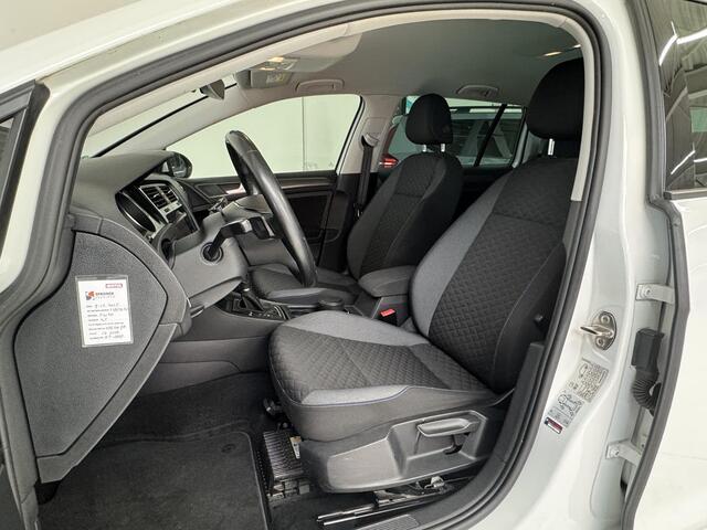 Volkswagen GOLF Variant 1.5 TSI Join | Trekhaak | Stoelverwarming | Achteruitrijcamera | Navigatie |
