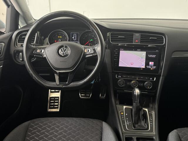Volkswagen GOLF Variant 1.5 TSI Join | Trekhaak | Stoelverwarming | Achteruitrijcamera | Navigatie |
