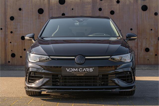 Volkswagen GOLF 2.0 TSI R 4Motion | Performance | Akrapovic | Maxton | Stage 1 | Panorama | HUD | Service Nieuw |