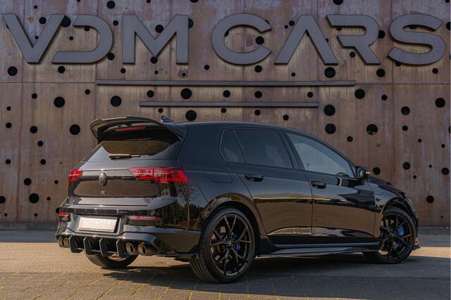 Volkswagen GOLF 2.0 TSI R 4Motion | Performance | Akrapovic | Maxton | Stage 1 | Panorama | HUD | Service Nieuw |
