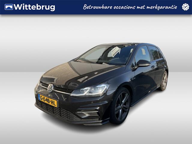 Volkswagen GOLF 1.5 TSI R-Line / AUTOMAAT/ TREKHAAK/ 2X R-LINE/ DYNAUDIO/ KEYLESS/ PARK. SENSOREN + CAMERA/ DIGITAL DASH/ CRUISE/ APP-CONNECT/ NAVI