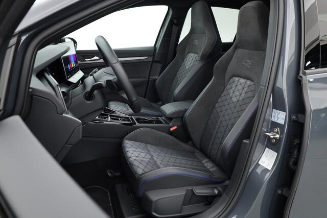 Volkswagen GOLF 8.5 - 1.5 eTSI 150PK R-Line DSG | MY25 | Pano | HUD | IQ. Light | Stoel- Stuurverw. | Camera | Nav+App.Connect | Sfeerverl.