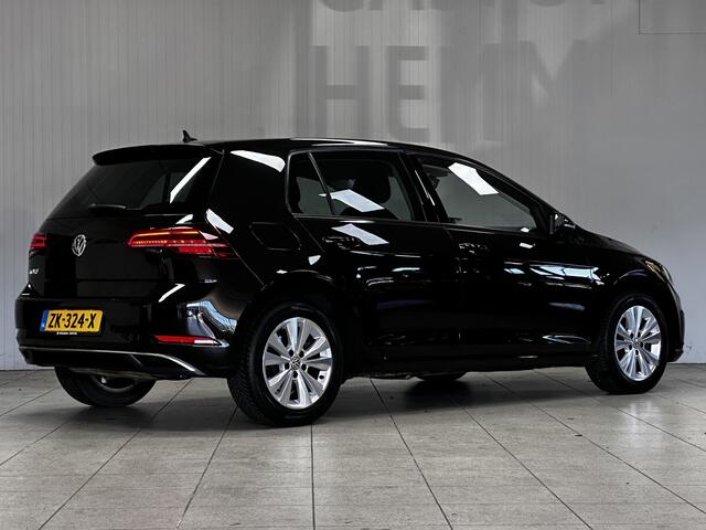 Volkswagen GOLF 1.0 TSI Comfortline Business/ Stoelverw+Massage!/ Apple+Android/ DAB+/ 16''LMV/ Clima/ Navi/ Cruise/ Bluetooth/ Multi.LEDER.Stuur/ Elek.Pakket/ Isofix/ PDC V+A.