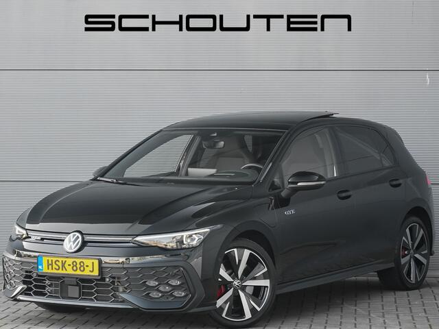 Volkswagen GOLF 1.5 eHybrid GTE Pano Matrix ACC HUD Trekhaak Sfeerverlichting