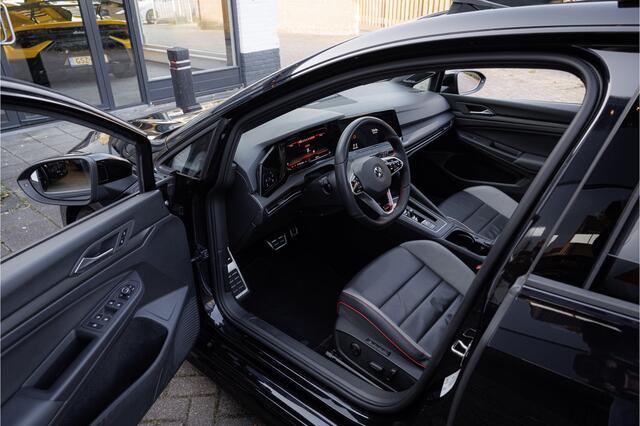 Volkswagen GOLF 2.0 TSI GTI Clubsport Pano - Leder - IQ Light - Nurburgring Modus