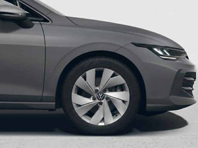 Volkswagen GOLF Life Edition 1.5 eHybrid 204 PK | 17 "LM velgen | Stoel & Stuurverwarming | Camera |