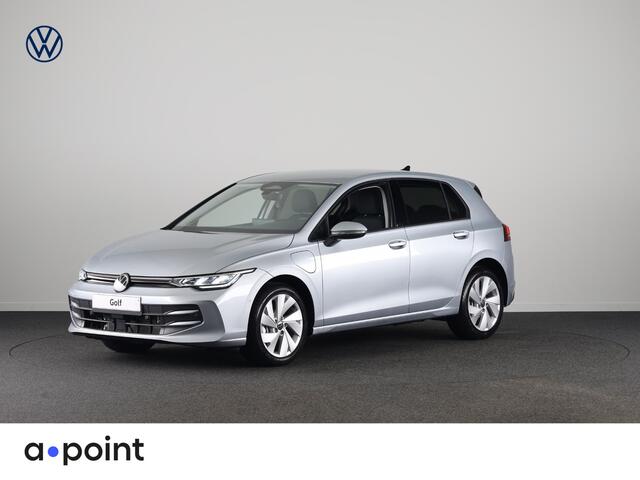 Volkswagen GOLF Life Edition 1.5 eHybrid 204 PK | 17 "LM velgen | Stoel & Stuurverwarming | Camera |