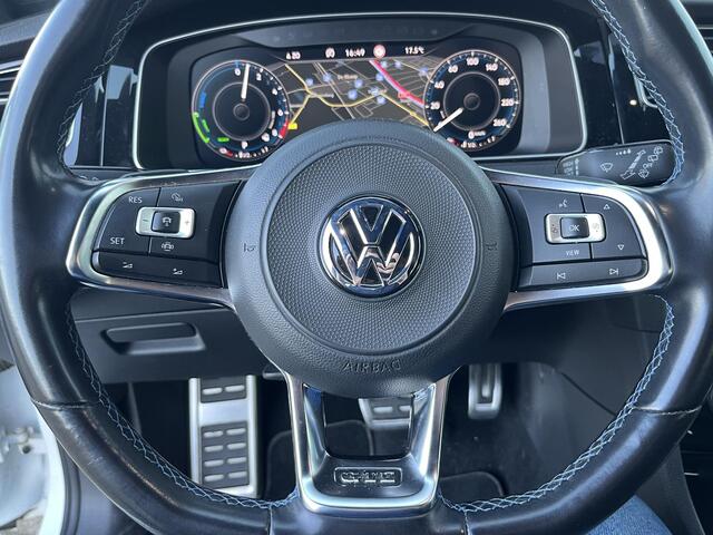 Volkswagen GOLF 7.5 GTE Limited Edition 167/200, Volleder, Memory, Virtual, Stoelverwarming