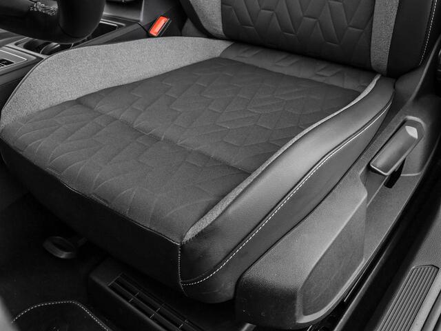 Volkswagen GOLF 1.5 eTSI 150pk DSG Goal · Camera · Wegklapbare Trekhaak · Apple/Android Car Play · Stoel&- Stuurverwarming · 16'' Inch ·