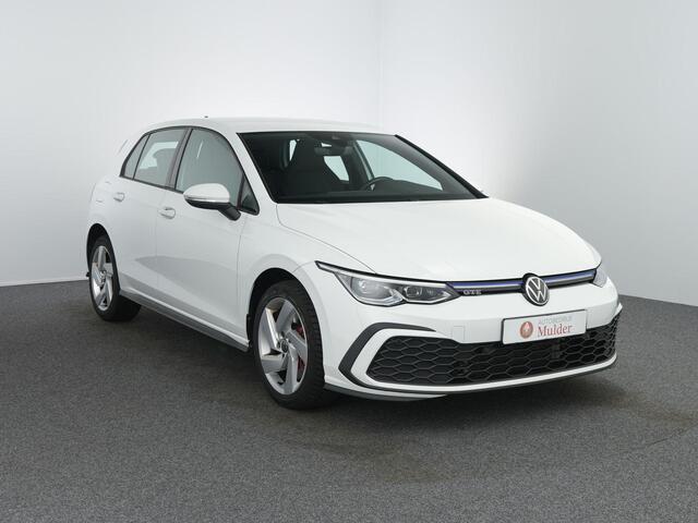 Volkswagen GOLF 1.4 eHybrid GTE | ACC | Camera | Comfort pakket | IQ Drive |