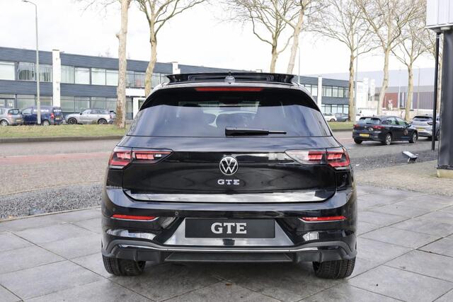 Volkswagen GOLF GTE 1.5 eHybrid 272PK | Panodak | Leer | Stoel Ventilatie | Head-up | Keyless | Camera | Memory | IQ Light | Stoel&Stuurverwarming |