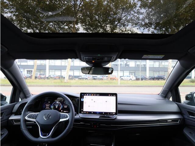 Volkswagen GOLF GTE 1.5 eHybrid 272PK | Panodak | Leer | Stoel Ventilatie | Head-up | Keyless | Camera | Memory | IQ Light | Stoel&Stuurverwarming |