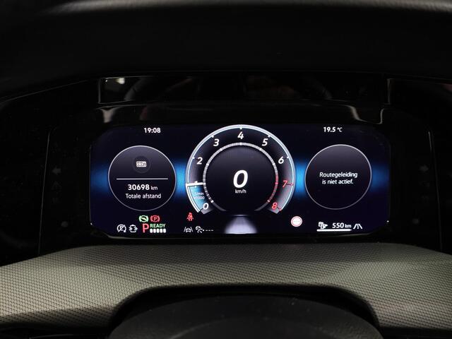Volkswagen GOLF 1.5 eHybrid Style Edition 204 pk Automaat (DSG) | Verlengde garantie | Navigatie via App | Parkeersensoren (Park assist) | Achteruitrijcamera | Stoelverwarming |