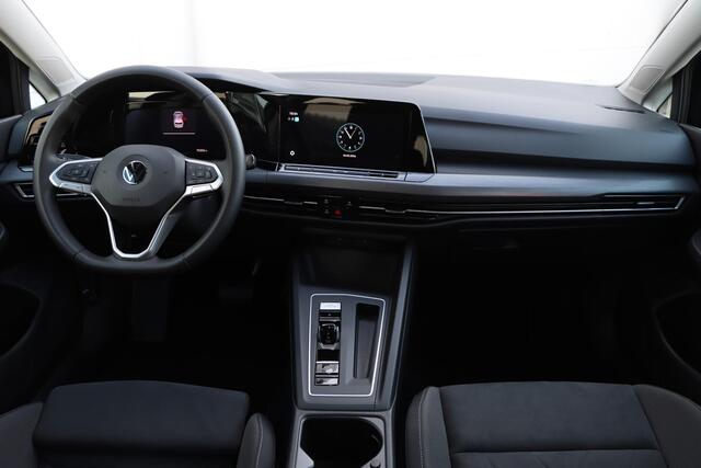 Volkswagen GOLF 1.5 eTSI Style 150pk DSG7