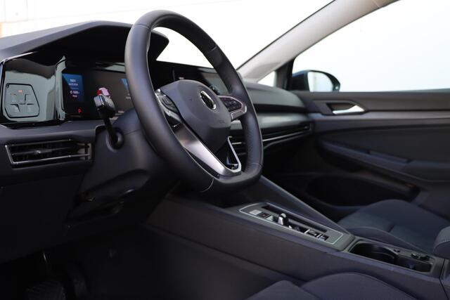 Volkswagen GOLF 1.5 eTSI Style 150pk DSG7