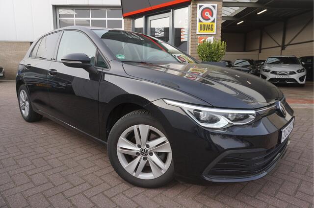 Volkswagen GOLF 1.5 TSI Life Business