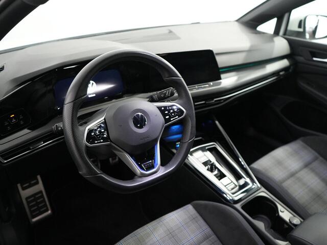 Volkswagen GOLF 1.4 eHybrid GTE | IQ Light | Zwenkhaak | ACC | Assistance pakket |