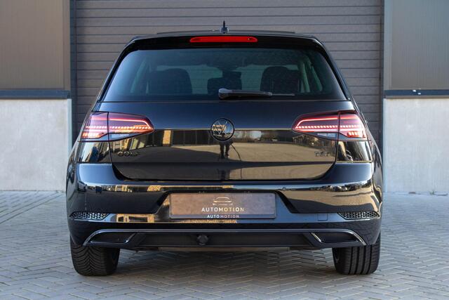 Volkswagen GOLF 1.4 TSI Highline Business Panoramadak Camera Virtuele cockpit Stoelverwarming