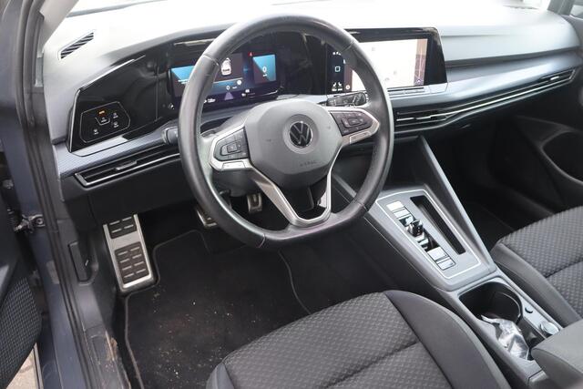 Volkswagen GOLF 1.0 eTSI Life Business BTW auto, Navigatie, Apple Carplay, Stoelverwarming, Automaat, Adaptieve cruise control, BTW Auto