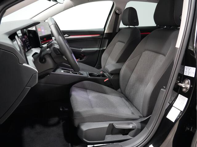 Volkswagen GOLF 1.5 eHybrid 204pk Life Edition Clima Camera 18"velgen Privacy glas 132