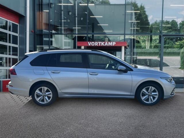 Volkswagen GOLF 2.0 TDI LIFE BUSINESS TREKHAAK/PDC/ACC/STOEL+STUURVERW/NAVI/CARPLAY
