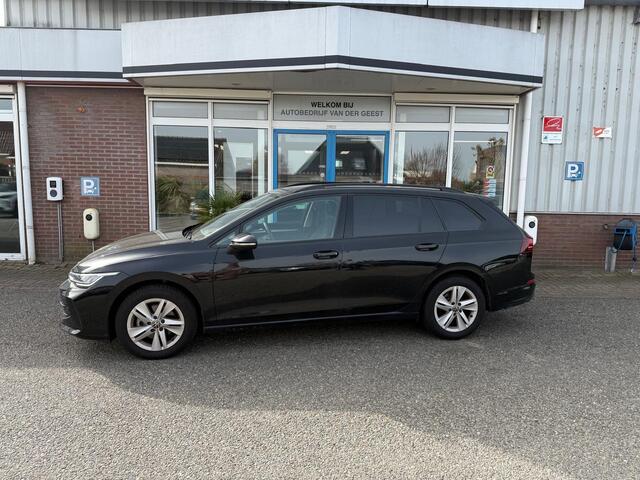 Volkswagen GOLF Variant 1.5 eTSI Life Business