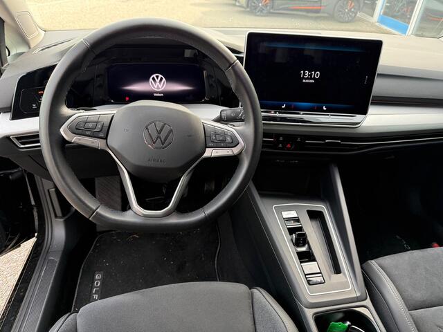 Volkswagen GOLF Variant 1.5 eTSI Life Business