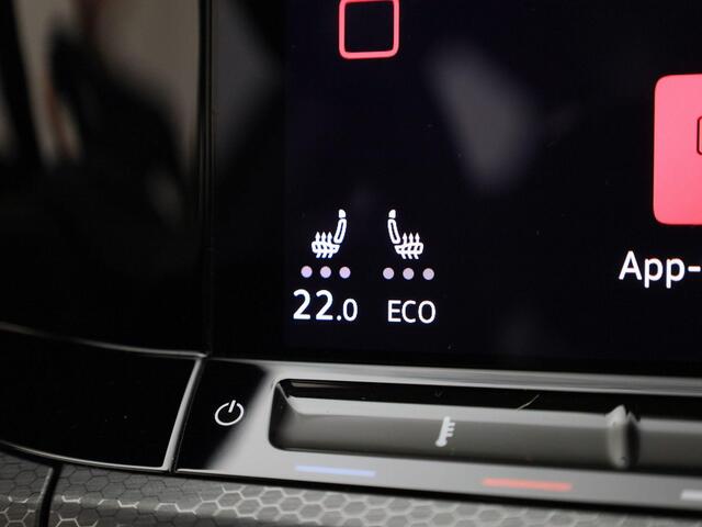 Volkswagen GOLF 1.4TSIeHybrid 180kW/245PK GTE · Panoramadak · Camera + Parkeersensoren · Trekhaak