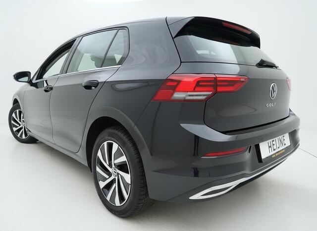 Volkswagen GOLF 1.4 eHybrid 204PK DSG STYLE CAMERA/CARPLAY/SFEERVERL.