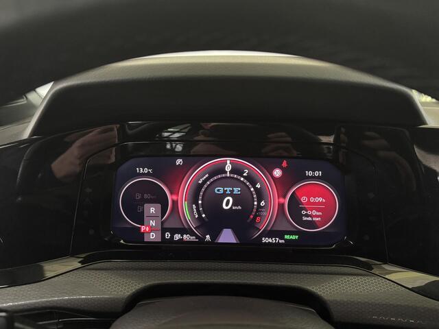 Volkswagen GOLF 1.4 eHybrid GTE | Stoelverwarming | Adaptive Cruise Control | 19" LMV | Navigatie |