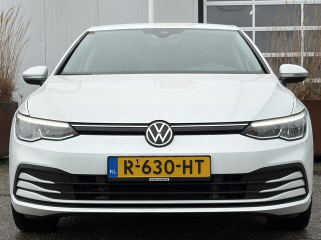 Volkswagen GOLF 1.5 eTSI Style 150pk DSG | Virtual Cockpit | Apple Carplay/Android Auto | Cruise control adaptief | Dodehoekdetectie met correctie | Massage stoelen | LED koplampen | Voorstoelen verwarmd | Zeer compleet!