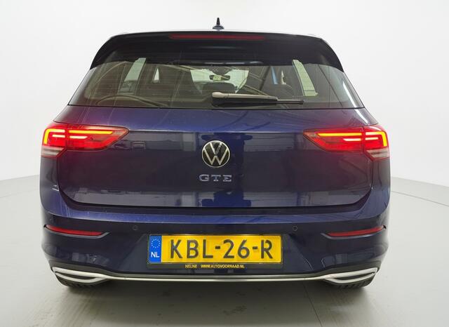 Volkswagen GOLF GTE 245PK HYBRID SPORT CAMERA/CARPLAY/NAVI