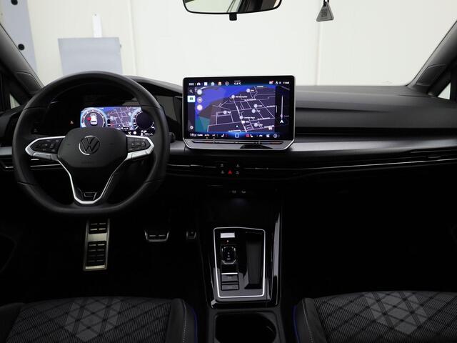 Volkswagen GOLF 1.5e TSI 150PK R-Line DSG · Navigatie · Camera + Parkeersensoren · Apple/Android · Garantie t/m 11-11-2026