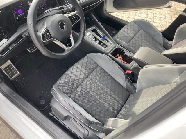 Volkswagen GOLF Variant 1.5 e-TSI 3 X R-Line Automaat Trekhaak