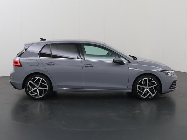 Volkswagen GOLF 1.5 eTSI Style | Ele.verstelbare sportstoel + ERGO | Camera | DAB | Virtual Cockpit | Stoelverwarming | Apple Carplay/Android Auto | Adaptieve Cruise Control | IQ LED |