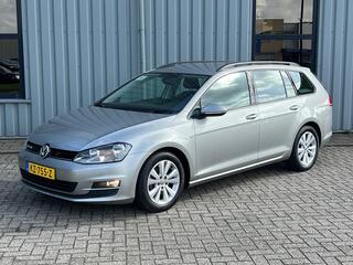 volkswagen-golf-variant-1.0-tsi-com