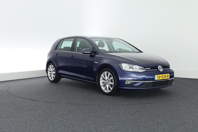 Volkswagen GOLF 1.5 TSI 130pk Highline Trekhaak Virtual Cockpit Navigatie